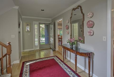 32 Maple Run, Basking Ridge, NJ 07920 photo 4