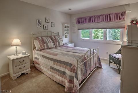 32 Maple Run, Basking Ridge, NJ 07920 photo 17