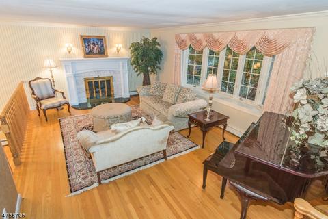 62 Hershey Rd, Wayne, NJ 07470 photo 4