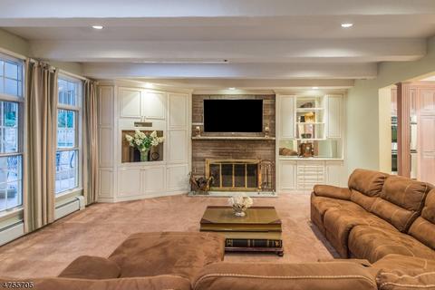 62 Hershey Rd, Wayne, NJ 07470 photo 8