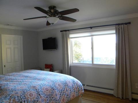 24 Springbrook Trl, Sparta, NJ 07871 photo 9