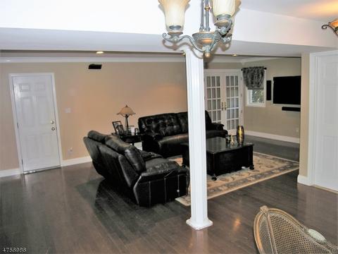 95 Webster Dr, Wayne, NJ 07470 photo 14