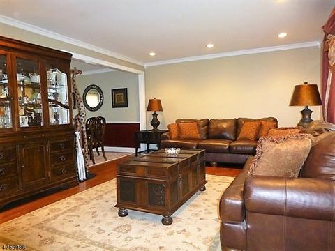 95 Webster Dr, Wayne, NJ 07470 photo 7