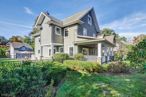 2 Forest Rd, Madison, NJ 07940 photo 1