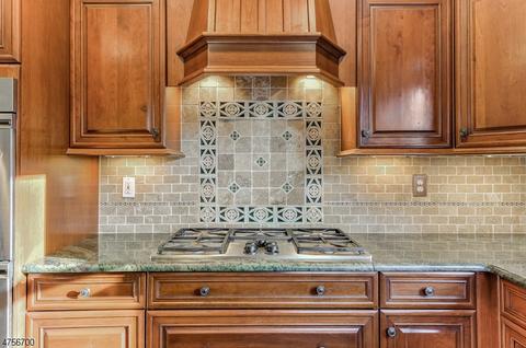 2 Forest Rd, Madison, NJ 07940 photo 7