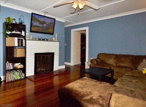 14 Shore Rd, Wayne, NJ 07470 photo 2