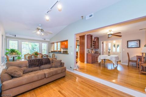 114 Garside Ave, Wayne, NJ 07470 photo 3