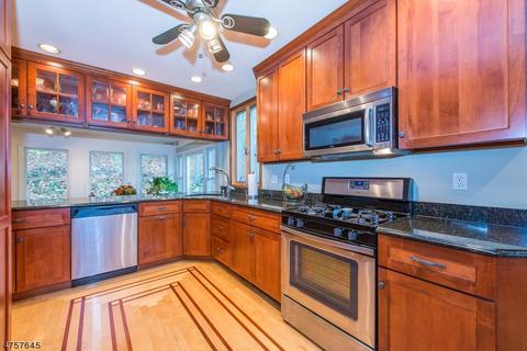 114 Garside Ave, Wayne, NJ 07470 photo 6