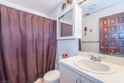 114 Garside Ave, Wayne, NJ 07470 photo 16