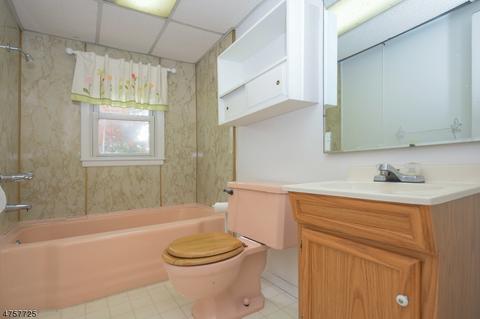 29 Cedar Pl, Wayne, NJ 07470 photo 17