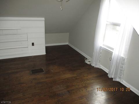 29 Cedar Pl, Wayne, NJ 07470 photo 14