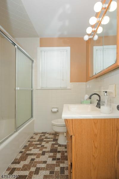 29 Cedar Pl, Wayne, NJ 07470 photo 13