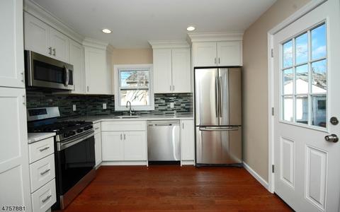 351 Codrington Pl, Bound Brook, NJ 08805 photo 3