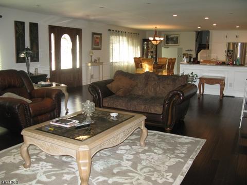9 Timothy Rd, Wayne, NJ 07470 photo 4