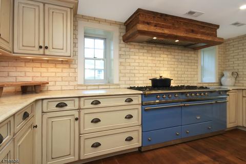 32 Cedars Rd, Caldwell, NJ 07006 photo 13