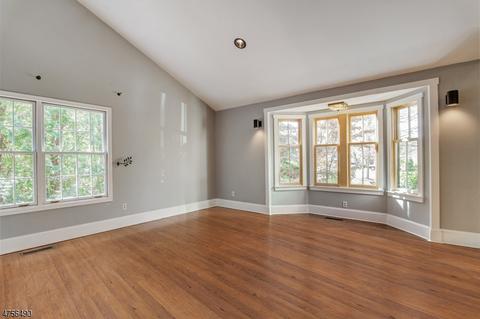 2 Quincy Ct, Wayne, NJ 07470 photo 6