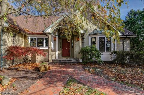 2 Quincy Ct, Wayne, NJ 07470 photo 2