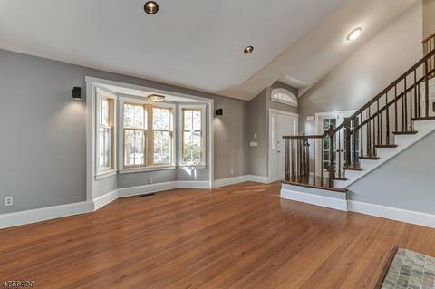 2 Quincy Ct, Wayne, NJ 07470 photo 4