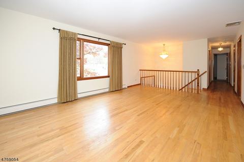 263 Indian Rd, Wayne, NJ 07470 photo 4