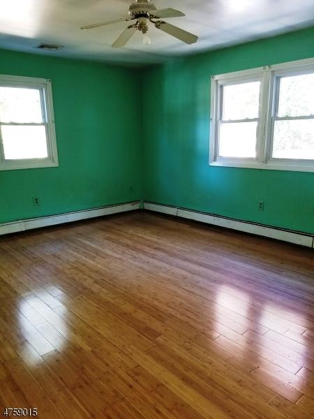 424 Riverside Dr, Wayne, NJ 07470 photo 5