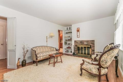 28 Beech Ave, Berkeley Heights, NJ 07922 photo 4
