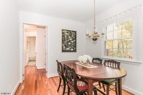 28 Beech Ave, Berkeley Heights, NJ 07922 photo 6