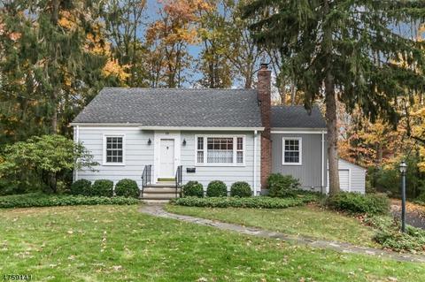 28 Beech Ave, Berkeley Heights, NJ 07922 photo 1