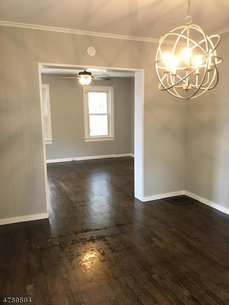 135 Runyon Ave, Middlesex, NJ 08846 photo 6