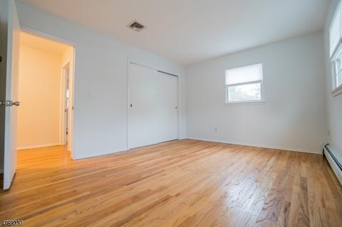 150 Laauwe Ave, Wayne, NJ 07470 photo 10