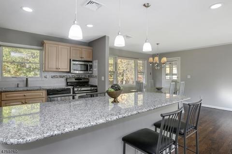 17 Laurel Dr, Springfield, NJ 07081 photo 6