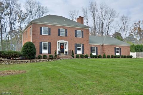 9 Briarcliff Rd, Upper Saddle River, NJ 07458 photo 1