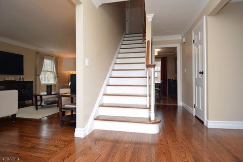 9 Briarcliff Rd, Upper Saddle River, NJ 07458 photo 4
