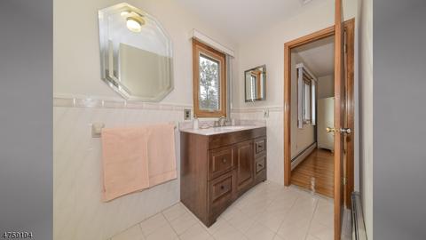501 Ratzer Rd, Wayne, NJ 07470 photo 16