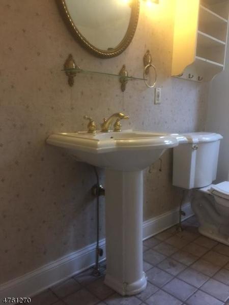 411-413 Sharp St, Hackettstown, NJ 07840 photo 21