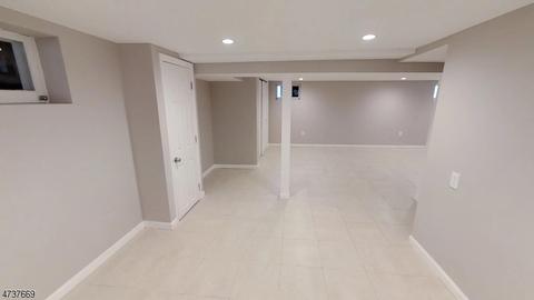 324 E 3rd Ave, Roselle, NJ 07203 photo 23
