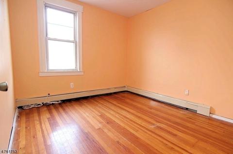 48 Maple Ave, Wallington, NJ 07057 photo 6