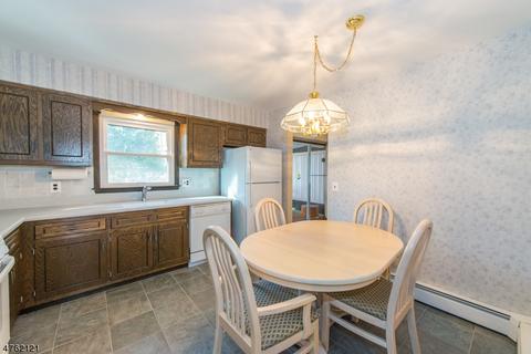 16 King Ct, Wayne, NJ 07470 photo 7