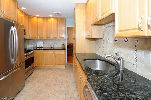 34 Ryder Rd, Wayne, NJ 07470 photo 9