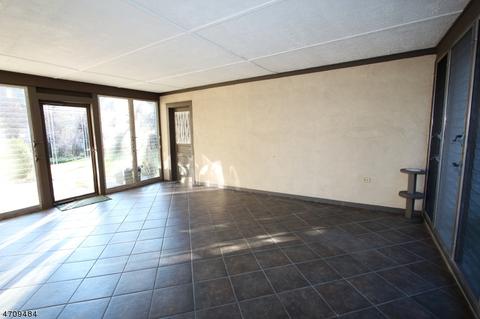 285 Colfax Rd, Wayne, NJ 07470 photo 14