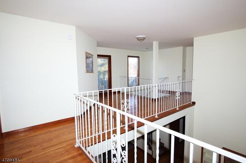 285 Colfax Rd, Wayne, NJ 07470 photo 17