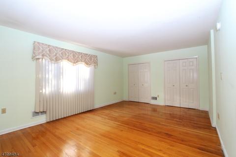 285 Colfax Rd, Wayne, NJ 07470 photo 15
