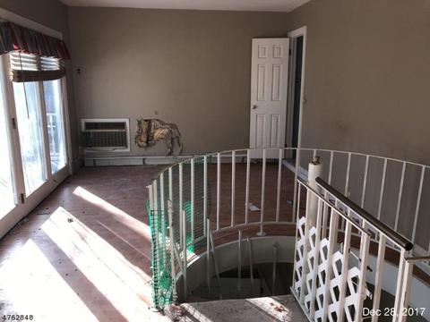 51 E Main St, Mendham, NJ 07945 photo 10