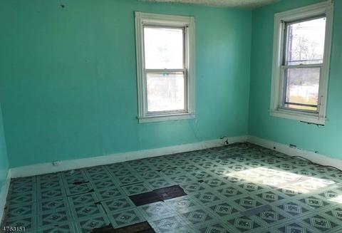 697-99 W 3rd St, Plainfield, NJ 07060 photo 6