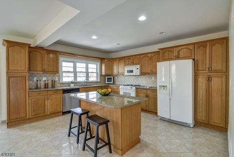 45 Evergreen Ave, Springfield, NJ 07081 photo 5