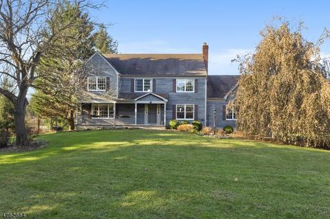 5 Jocelyn Ct, Hampton, NJ 08827 photo 1