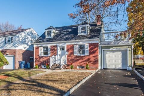 488 Parker Ave, Hackensack, NJ 07601 photo 2
