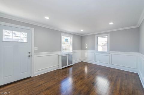 488 Parker Ave, Hackensack, NJ 07601 photo 3