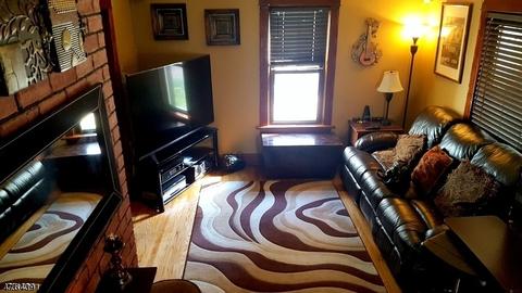 298 Devon St, Kearny, NJ 07032 photo 4