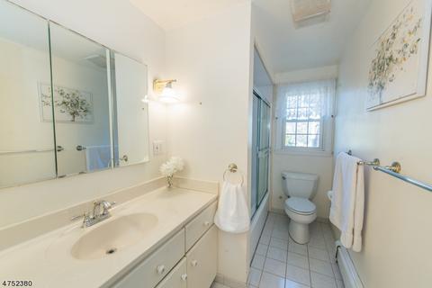 77 Lions Head Blvd, Wayne, NJ 07470 photo 20