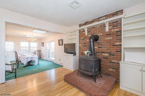 77 Lions Head Blvd, Wayne, NJ 07470 photo 11